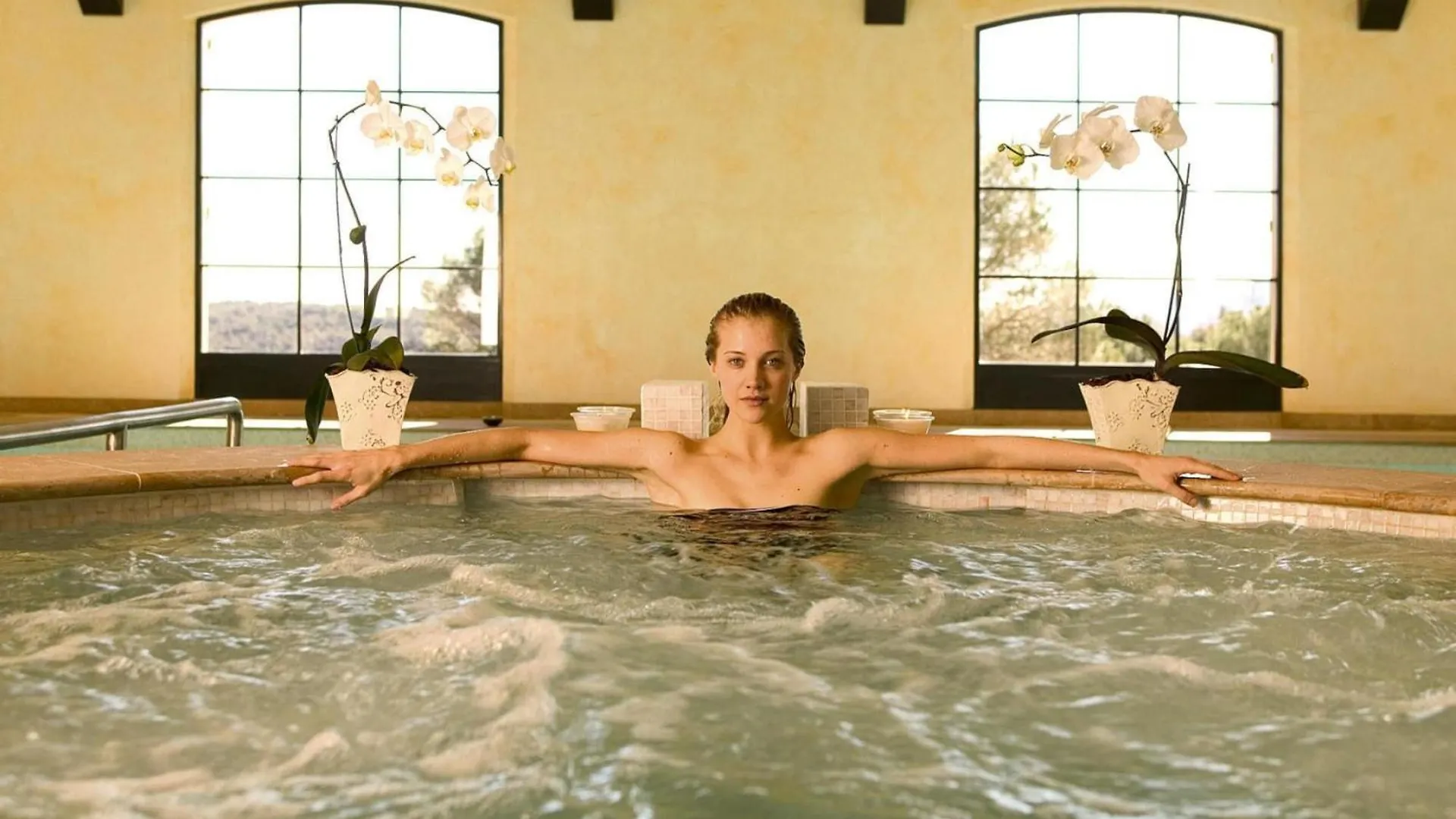 Terraced House In Domaine De Saint Endr Ol With Golf Spa And Communal Pool La Motte  Holiday home
