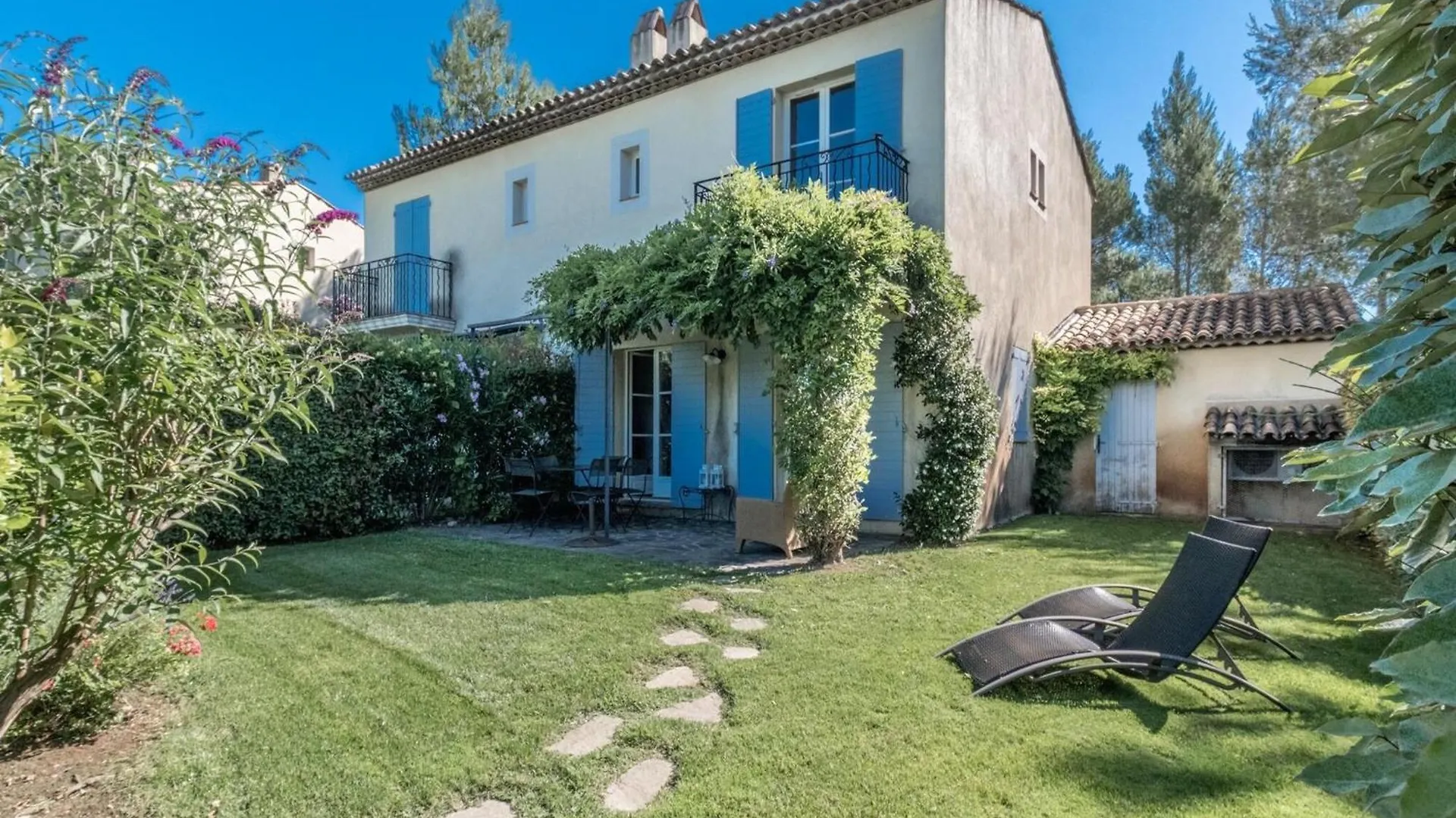 Terraced House In Domaine De Saint Endr Ol With Golf Spa And Communal Pool La Motte  Holiday home