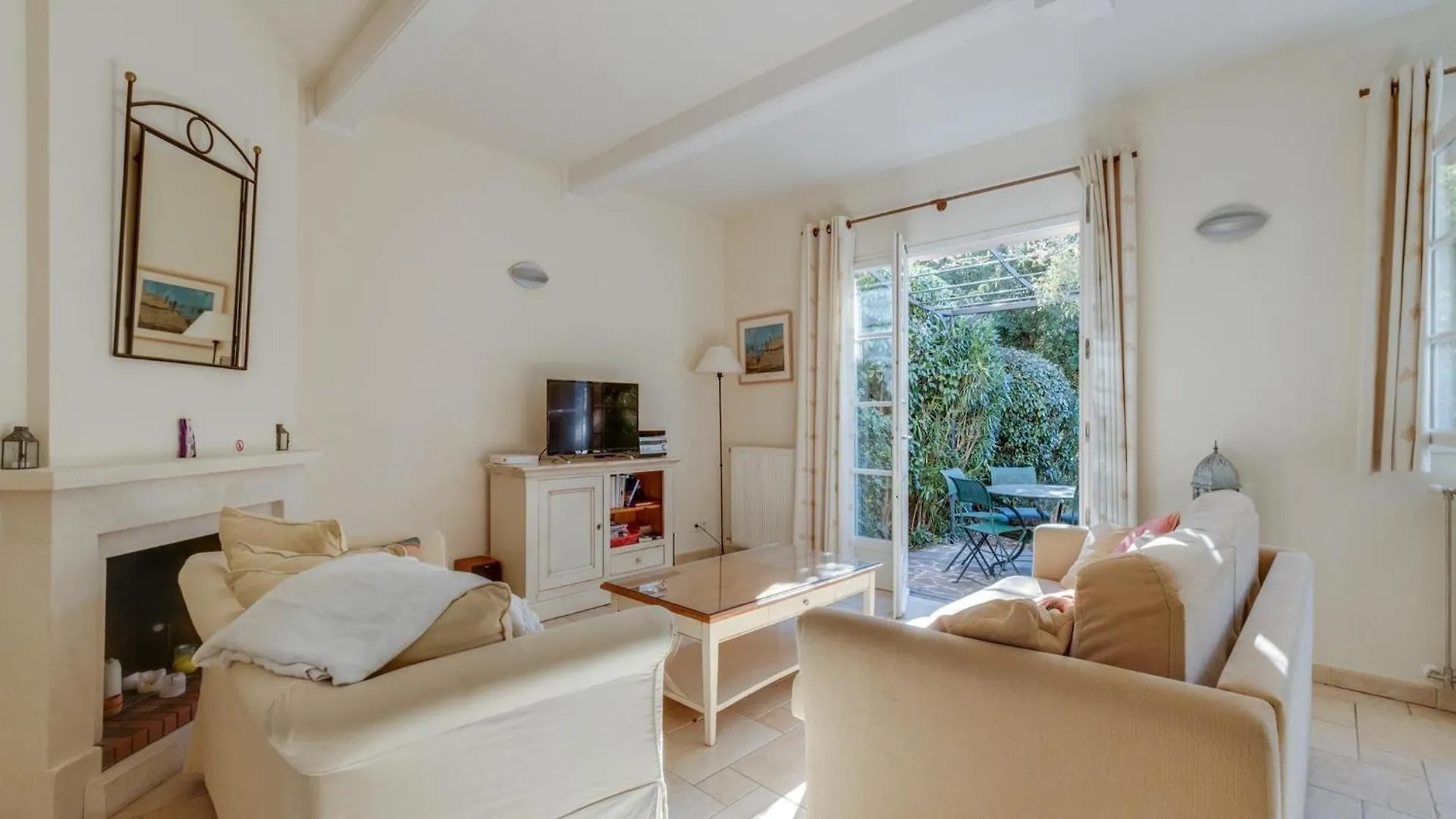 Terraced House In Domaine De Saint Endr Ol With Golf Spa And Communal Pool La Motte  0*, La Motte (Var)