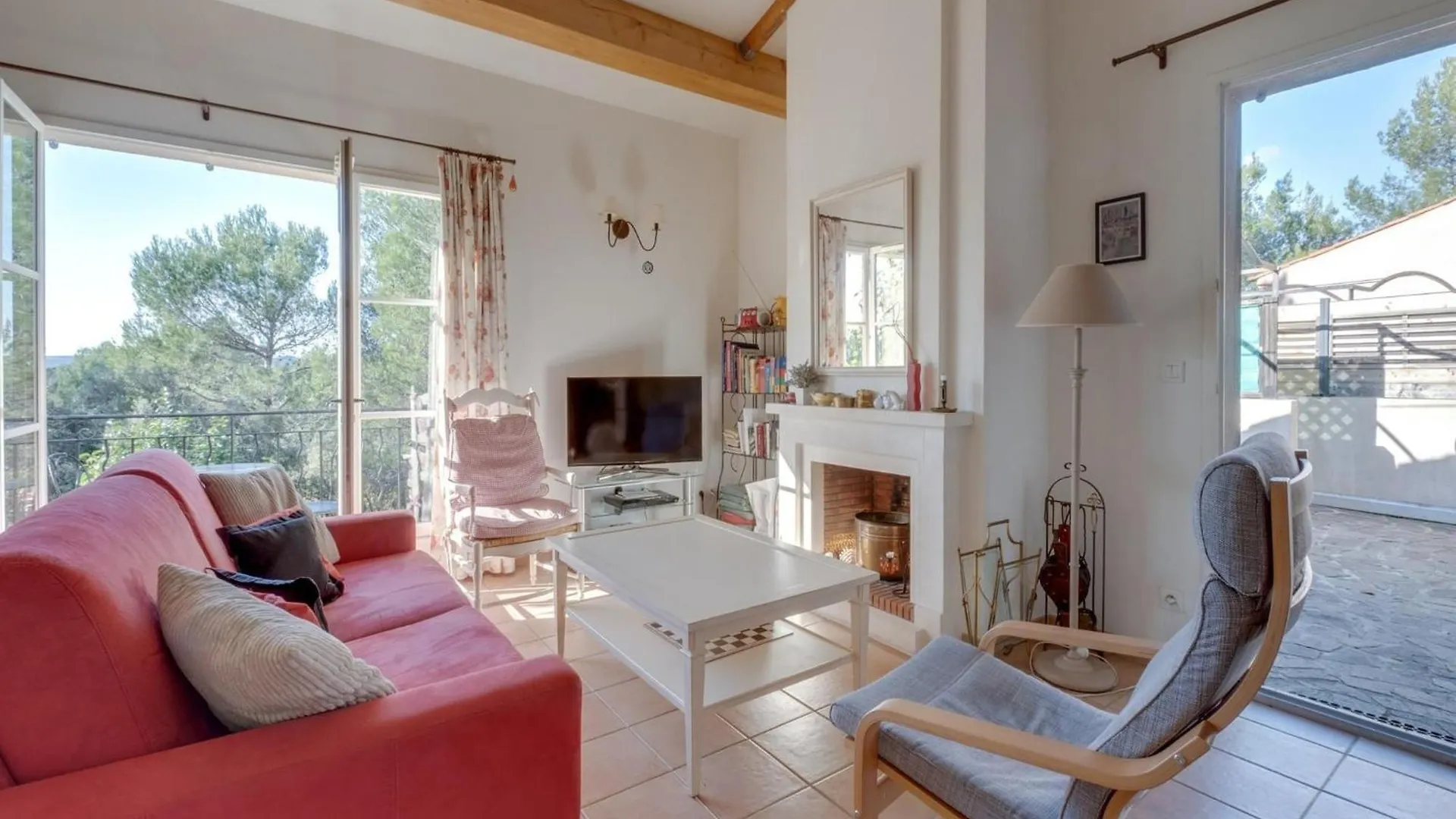Terraced House In Domaine De Saint Endr Ol With Golf Spa And Communal Pool La Motte  La Motte (Var)